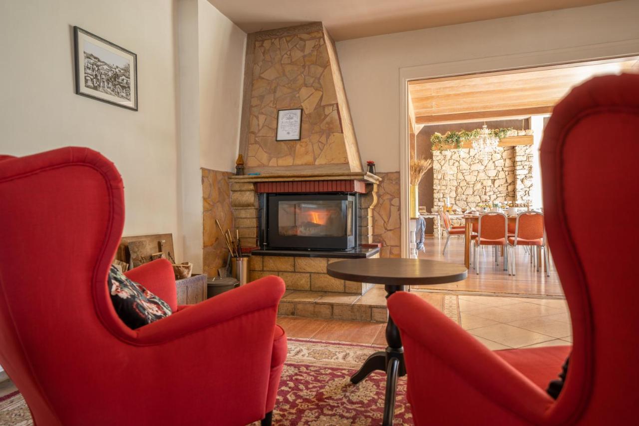 Tselikas Hotel Kozani Eksteriør billede