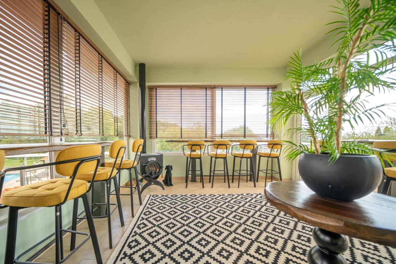 Tselikas Hotel Kozani Eksteriør billede