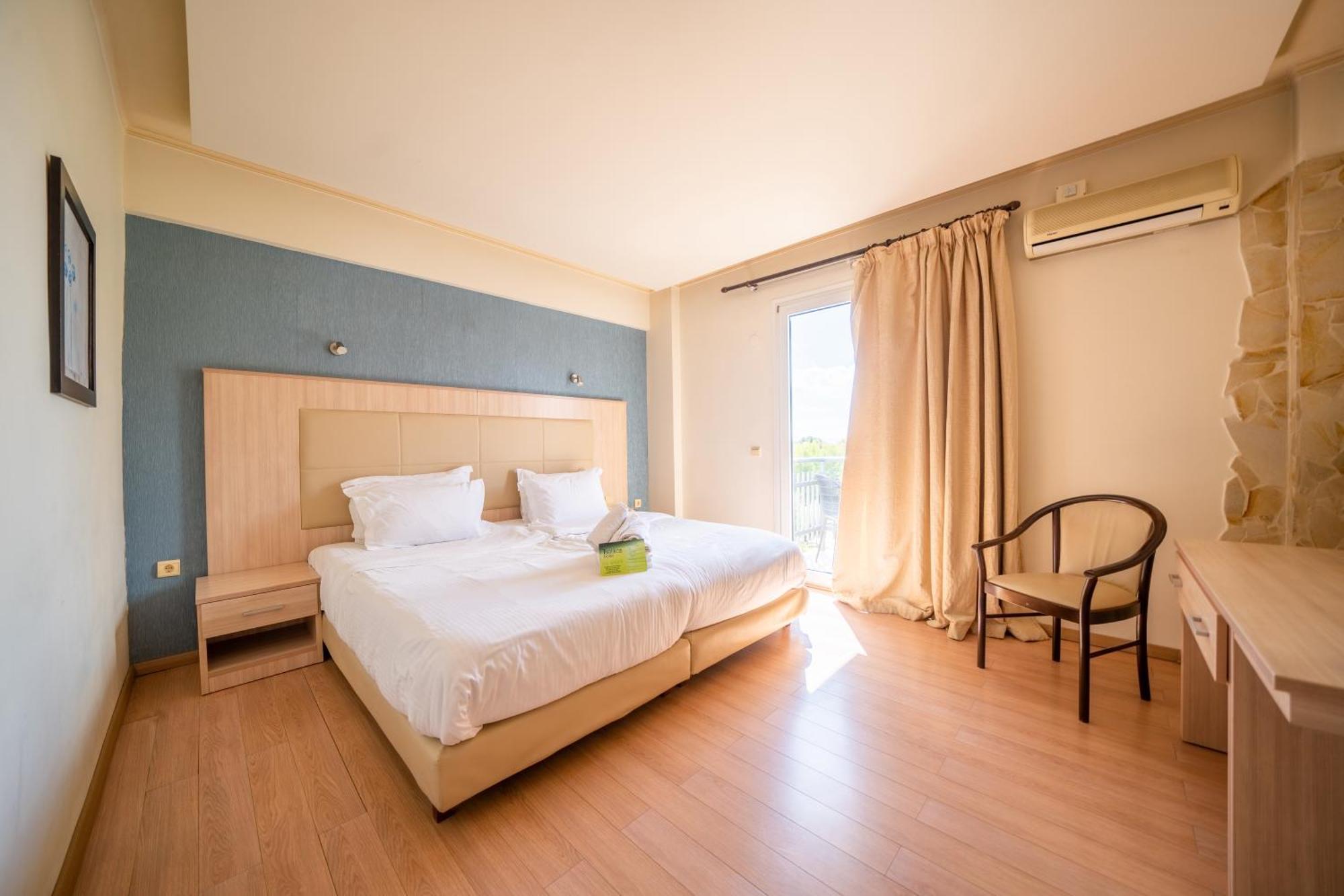 Tselikas Hotel Kozani Værelse billede